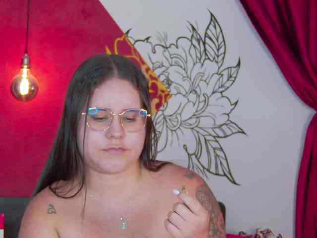 Lia-Avalonn webcam