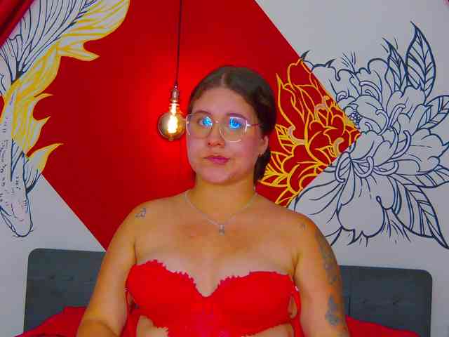 Lia-Avalonn webcam