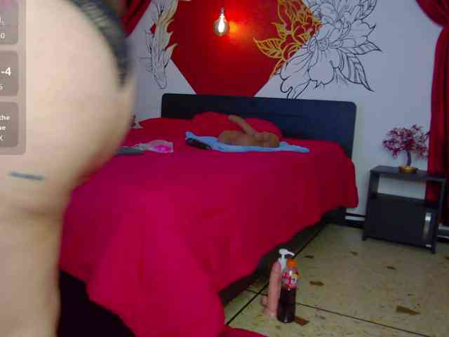 Lia-Avalonn webcam