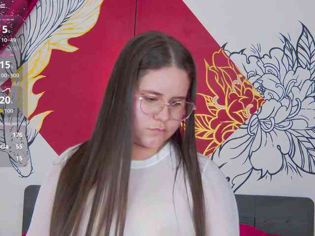 Lia-Avalonn webcam