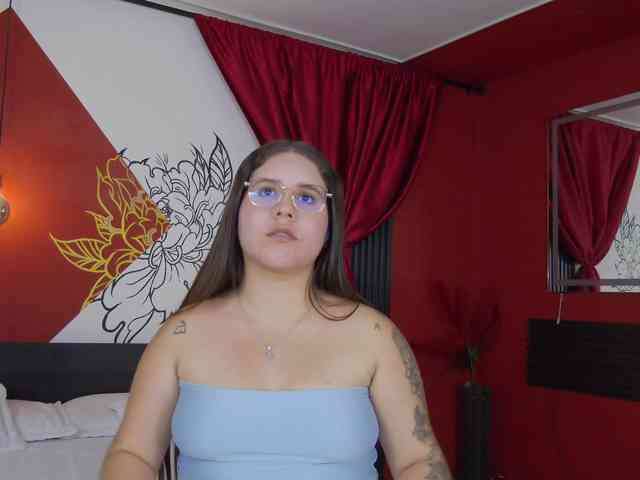 Lia-Avalonn webcam