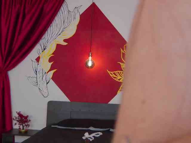 Lia-Avalonn webcam