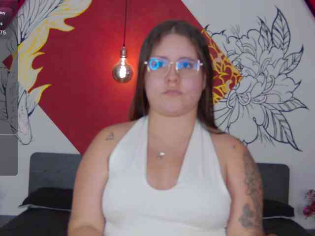 Lia-Avalonn webcam