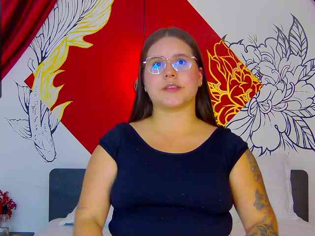 Lia-Avalonn webcam