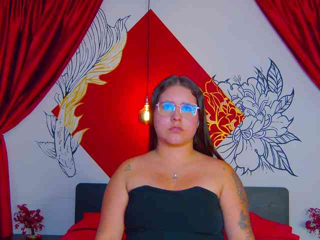 Lia-Avalonn webcam