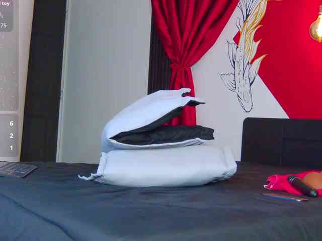 Lia-Avalonn webcam
