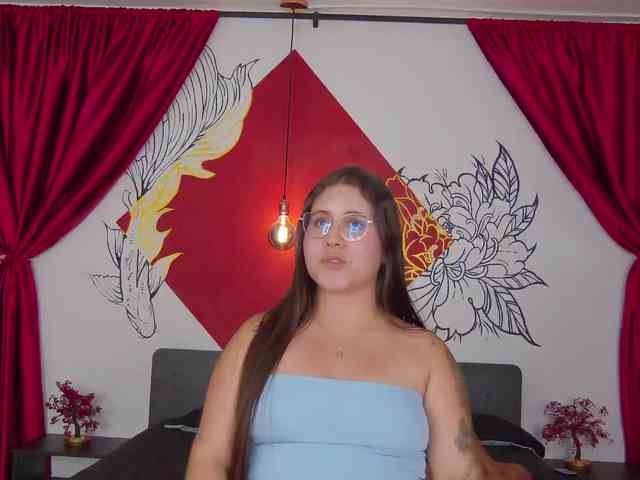 Lia-Avalonn webcam