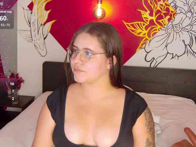 Lia-Avalonn webcam