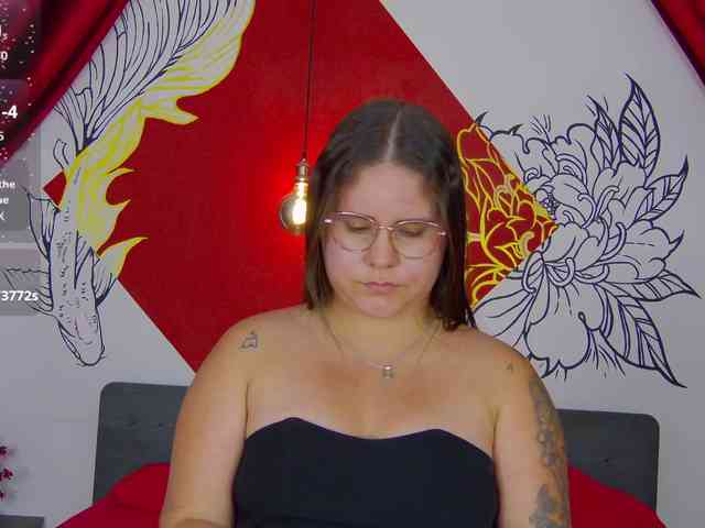 Lia-Avalonn webcam