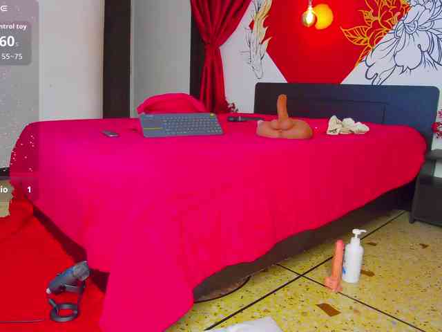 Lia-Avalonn webcam