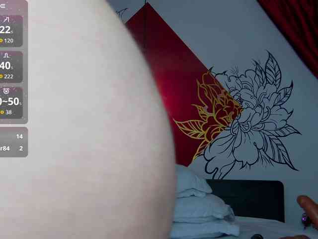 Lia-Avalonn webcam