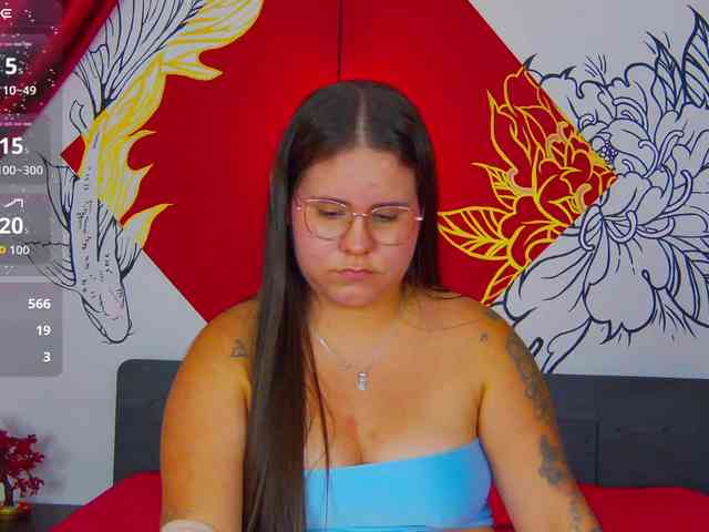 Lia-Avalonn webcam