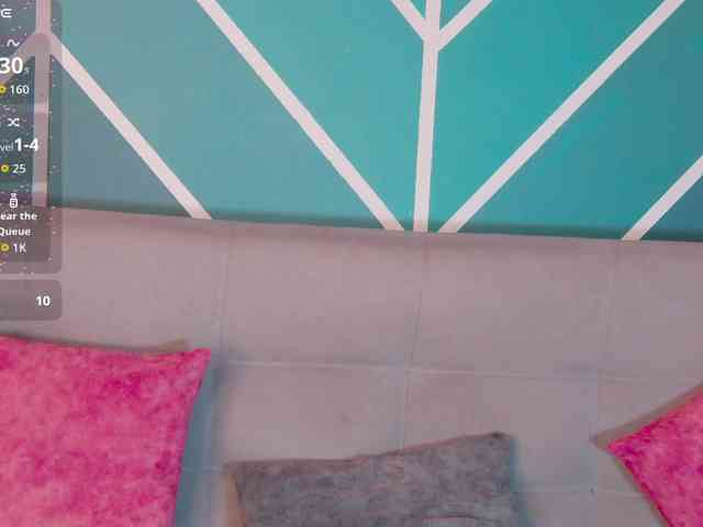 Lia-Avalonn webcam