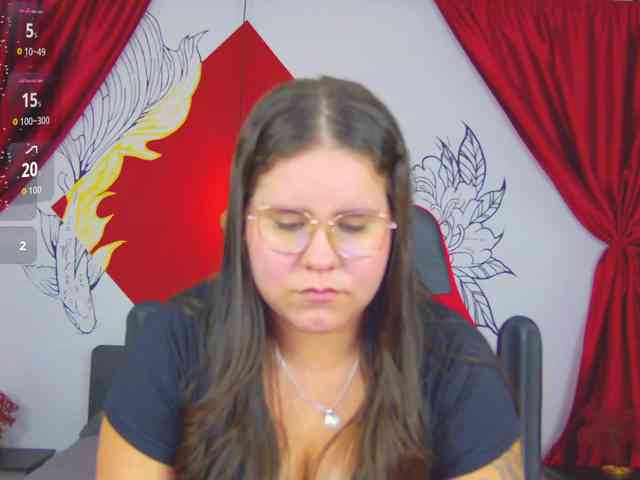 Lia-Avalonn webcam