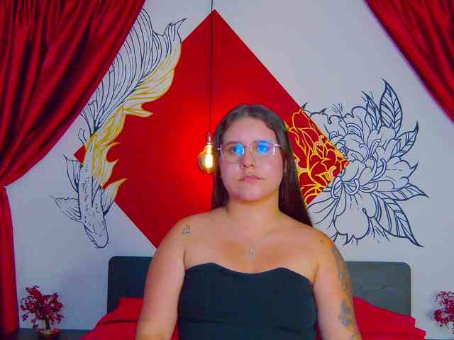 Lia-Avalonn webcam
