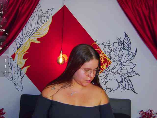 Lia-Avalonn webcam