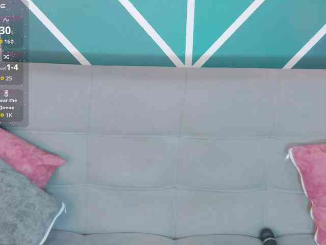 Lia-Avalonn webcam