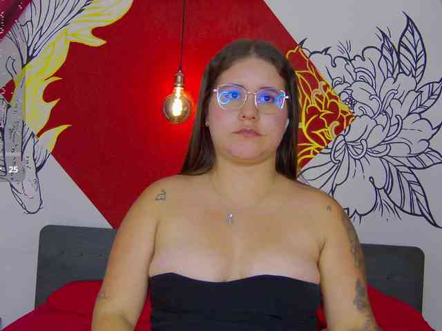 Lia-Avalonn webcam