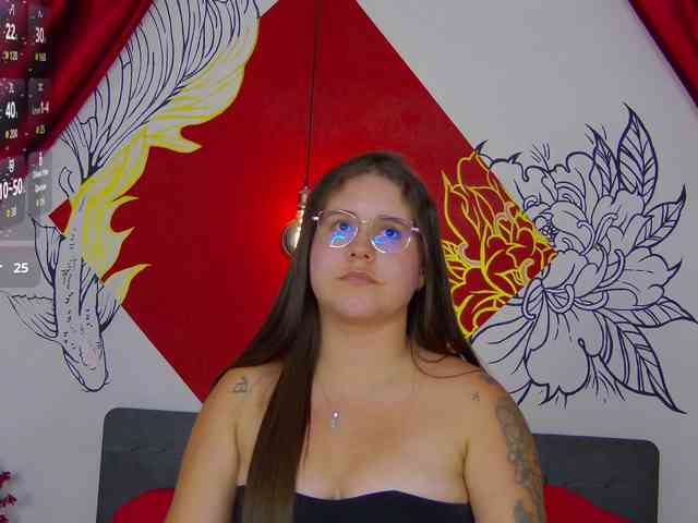 Lia-Avalonn webcam