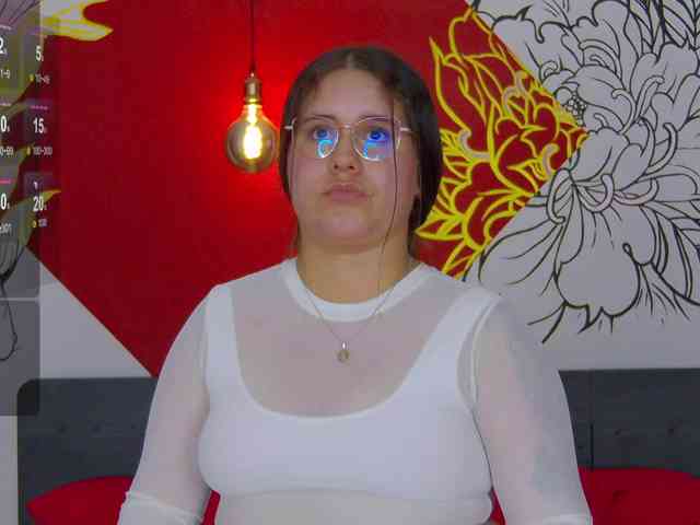 Lia-Avalonn webcam