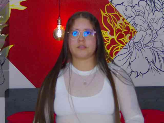 Lia-Avalonn webcam