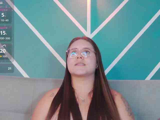 Lia-Avalonn webcam