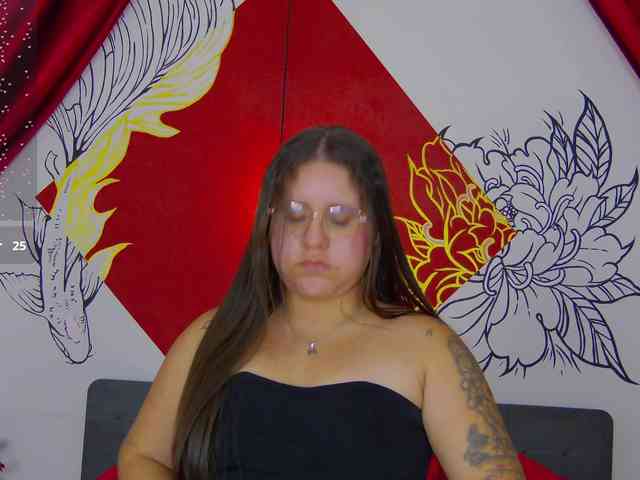 Lia-Avalonn webcam