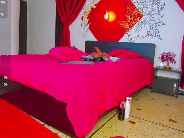Lia-Avalonn webcam