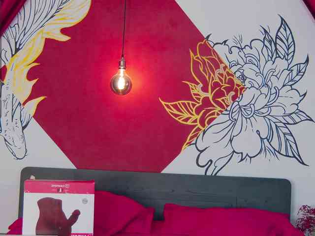Lia-Avalonn webcam