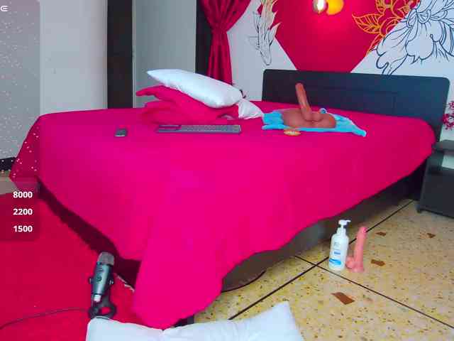 Lia-Avalonn webcam