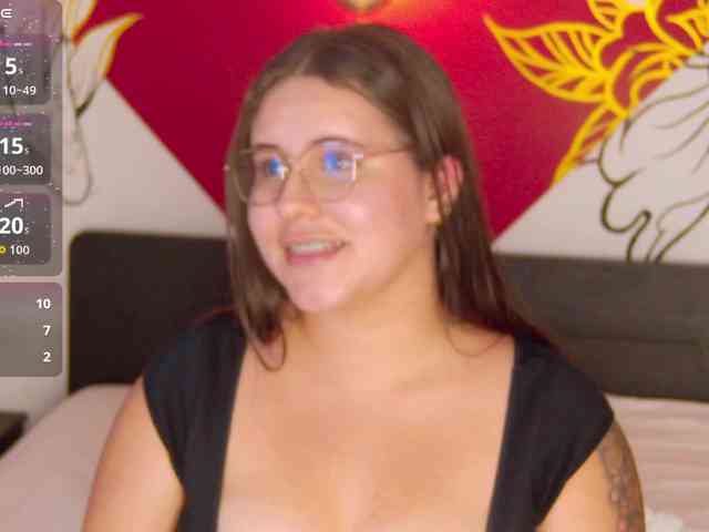 Lia-Avalonn webcam