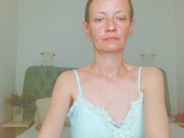 Anastasia-skyy live cam on BongaCams