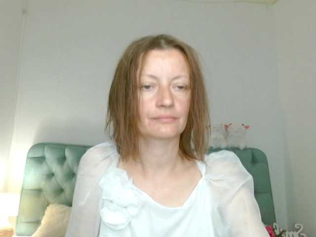 Anastasia-skyy live cam on BongaCams