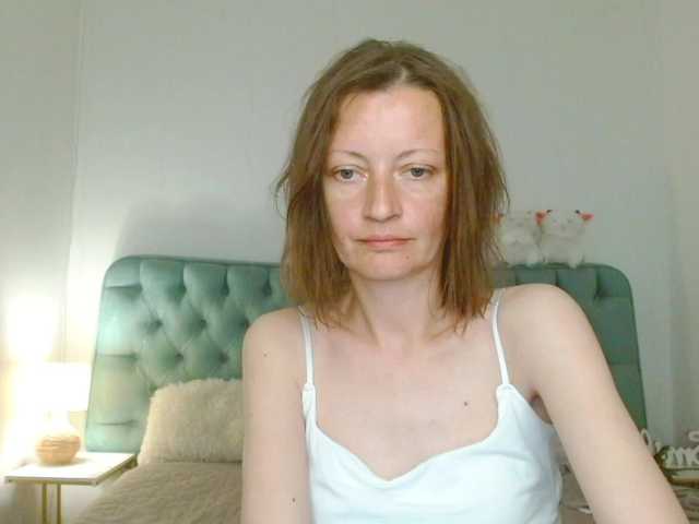 Anastasia-skyy live cam on BongaCams
