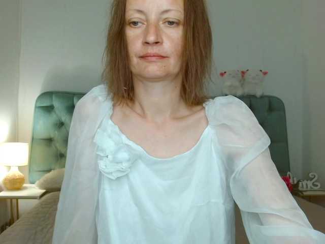 Anastasia-skyy live cam on BongaCams