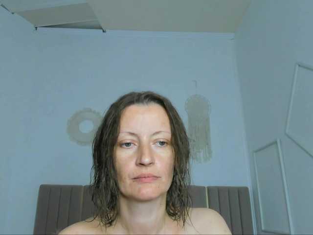 Anastasia-skyy live cam on BongaCams
