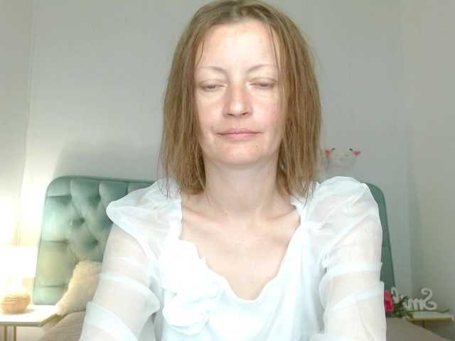 Anastasia-skyy live cam on BongaCams