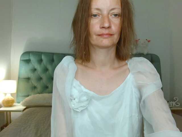 Anastasia-skyy live cam on BongaCams