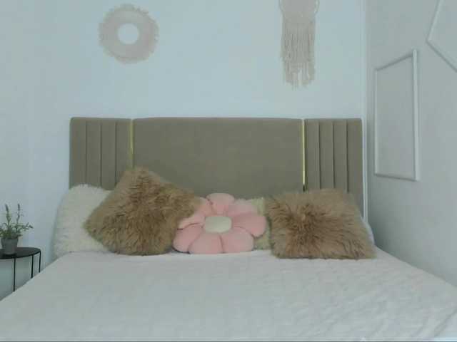 Anastasia-skyy live cam on BongaCams