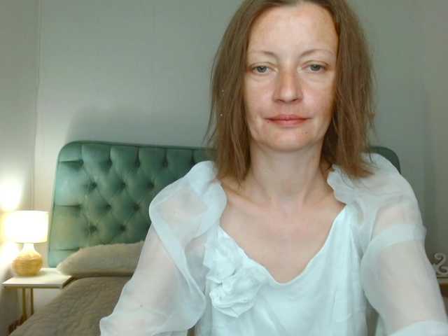 Anastasia-skyy live cam on BongaCams