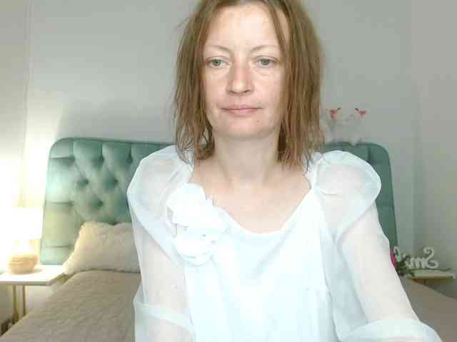 Anastasia-skyy webcam