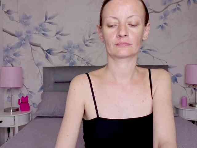 Anastasia-skyy webcam