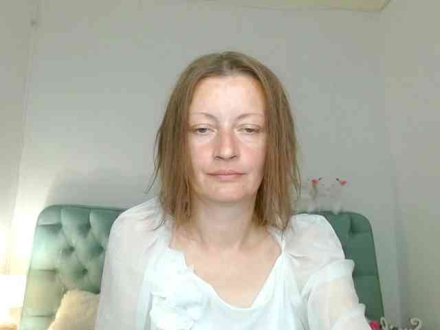 Anastasia-skyy webcam