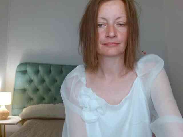 Anastasia-skyy webcam