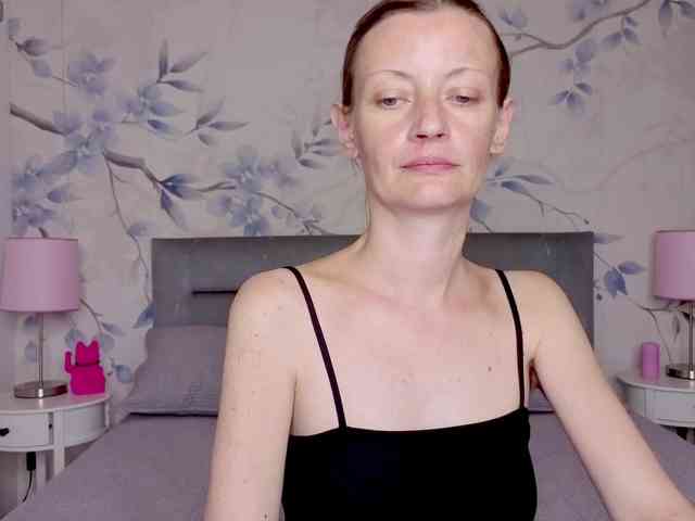 Anastasia-skyy webcam
