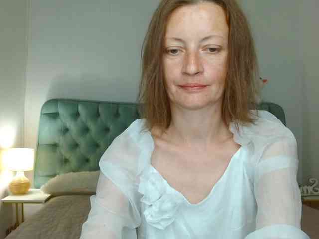 Anastasia-skyy webcam