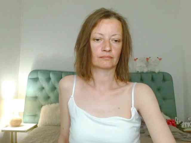 Anastasia-skyy webcam