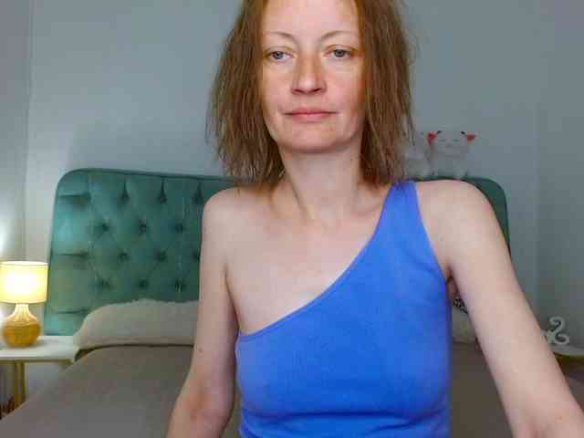 Anastasia-skyy webcam