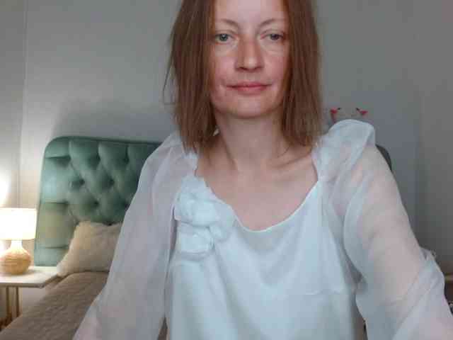 Anastasia-skyy webcam