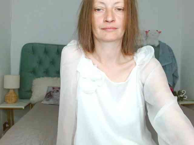Anastasia-skyy webcam